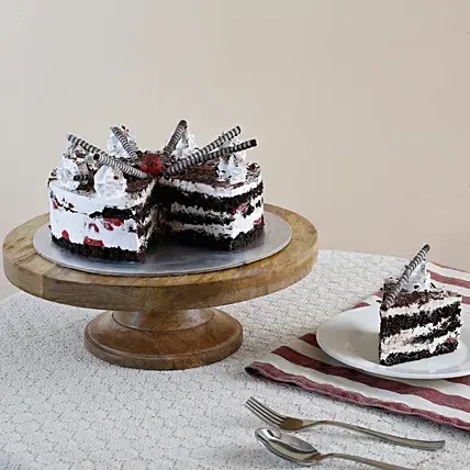 Choco Cigar Black Forest Cake