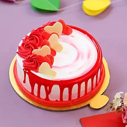 Designer cake #sueberrybirthdaycake #lovecake #sueberry #cakeslayer🎂🔪🎂🔌  board, stencil, balls, palms, acrylic, and @colour.mill from…