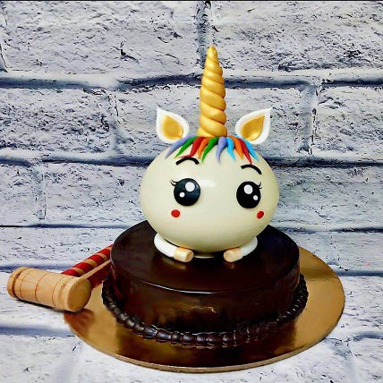 Brainy Buns: Donkey Piñata Cake